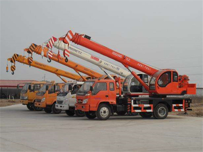 海南区设备出现故障导致停工，怎么处理？是否有备用设备替换？